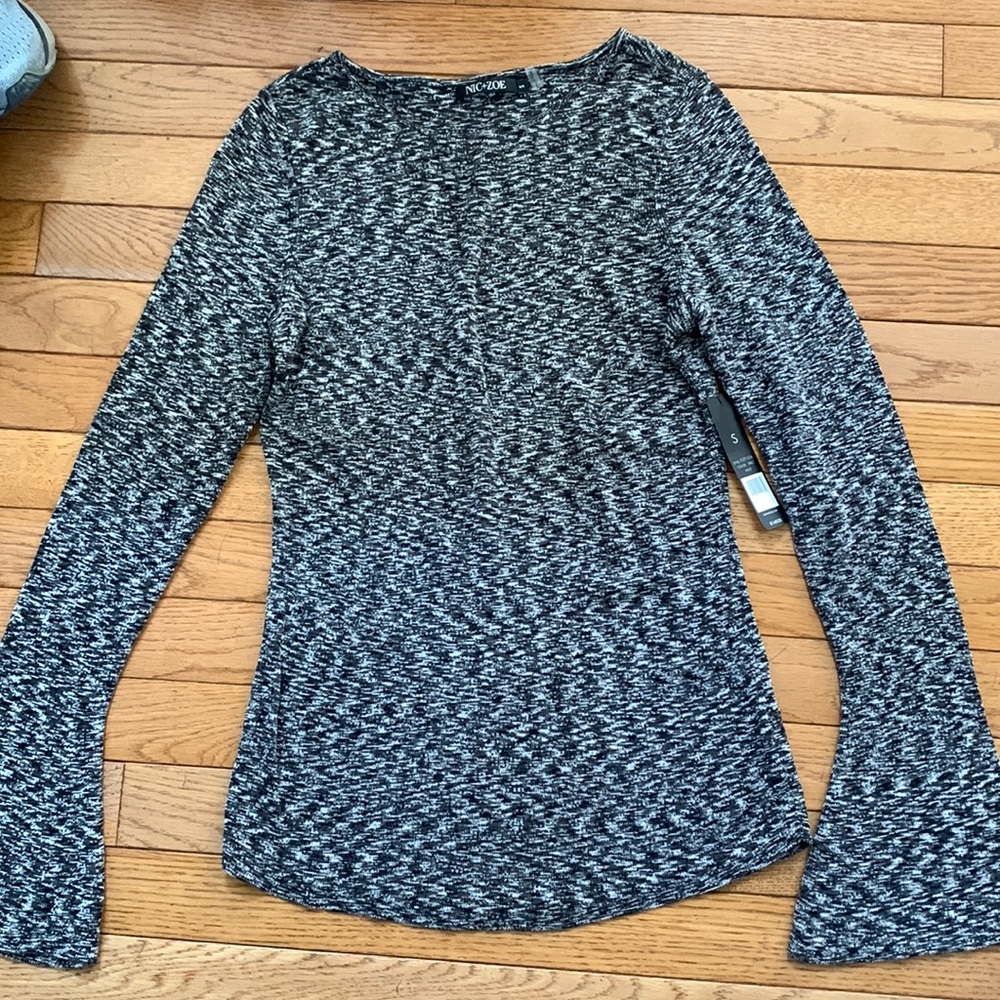 NWT Nic & Zoe black and white sweater with bell sleeves - size small